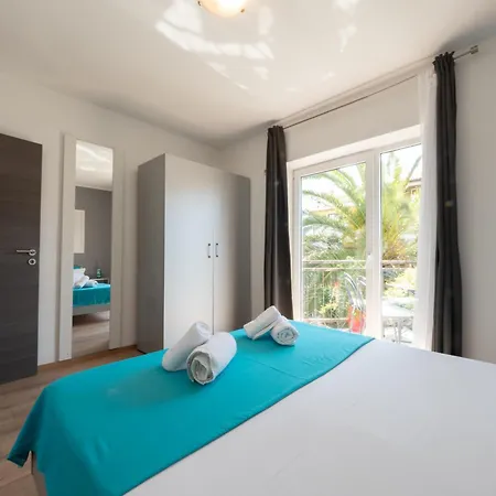 Cozy With Breakfast On Request 1